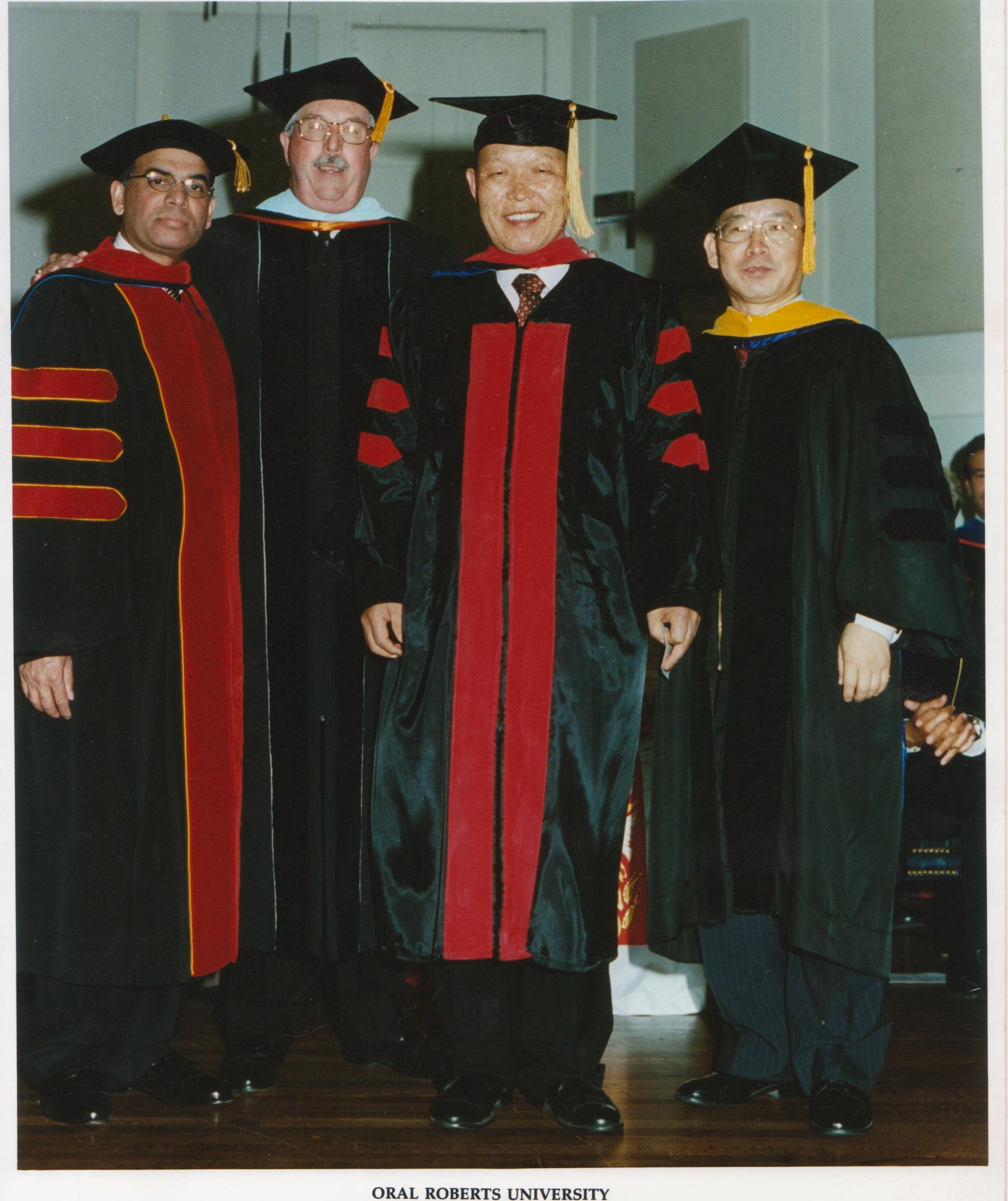 박사학위받으시는 박사님들께...